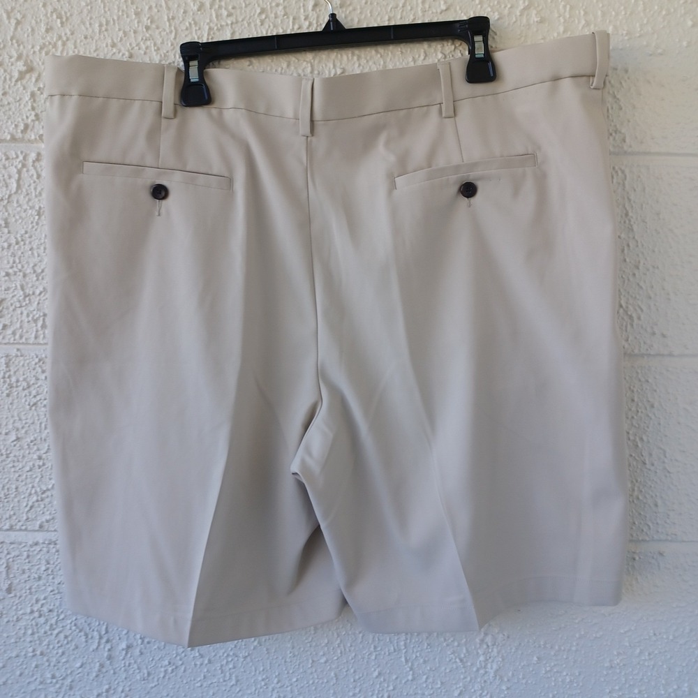 Savane Mens Pleated Flat Front Khaki Shorts Classic Fit Size 42 - Picture 7 of 8